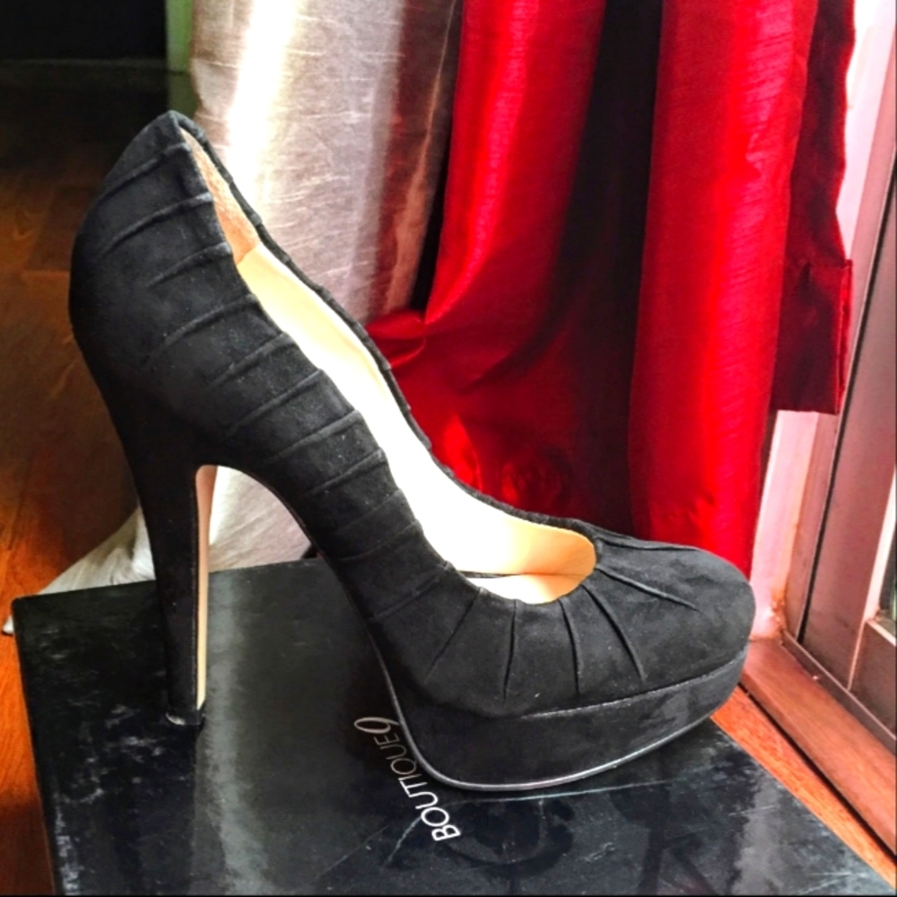 NIB $139 Boutique 9 Black Suede Pumps Sz 7